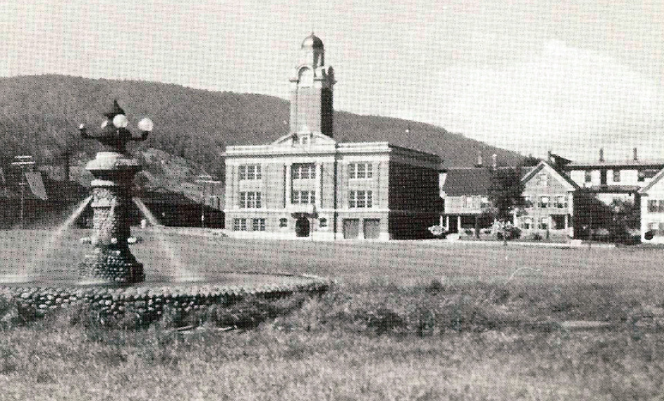 Gorham Town Hall